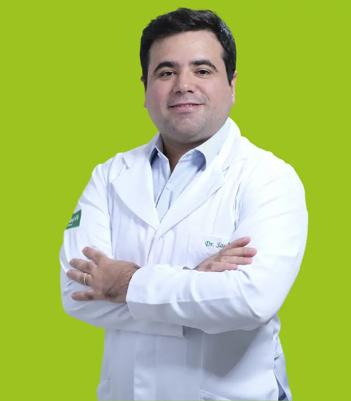 Dr. Saulo Costa Martins Especialidades: Oftalmologia geral clínica e cirúrgica